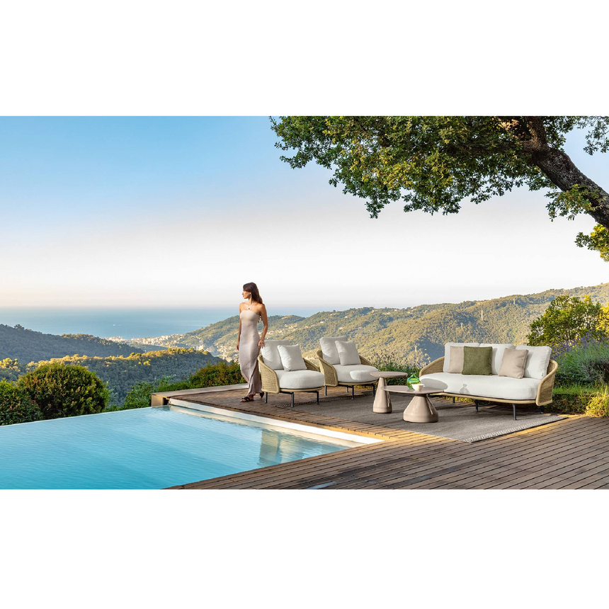 Wicker Back Outdoor Sofa | Talenti Nido | Italianfurniture.com