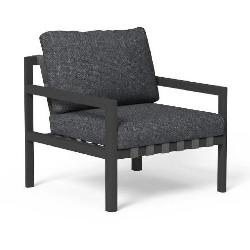 Aluminum Padded Outdoor Living Armchair | Talenti Nunù | Italianfurniture.com