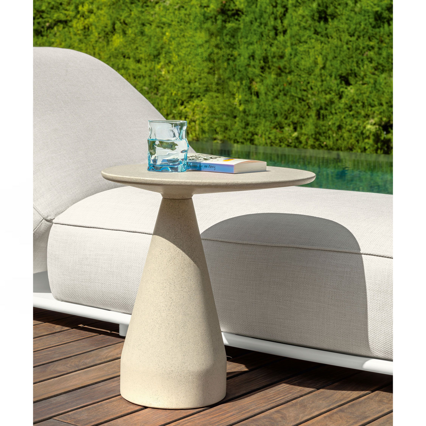 Cement Round Outdoor Coffee Table | Talenti Plaza | Italianfurniture.com