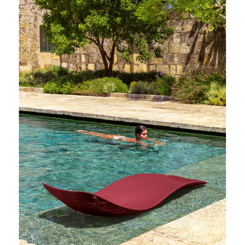 Molded Curve Sun Lounger | Talenti Reef | Italianfurniture.com