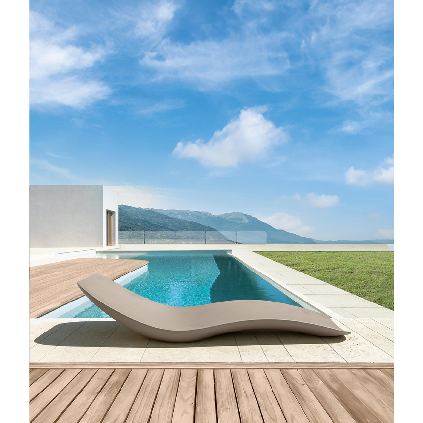 Molded Curve Sun Lounger | Talenti Reef | Italianfurniture.com