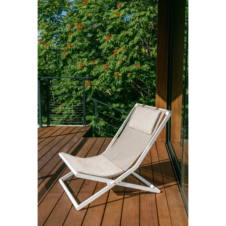 Crisscross Base Deck chair | Talenti Riviera | Italianfurniture.com