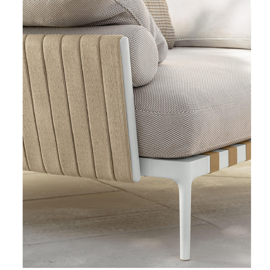 Strapped Outdoor Living Armchair | Talenti Salinas | Italianfurniture.com