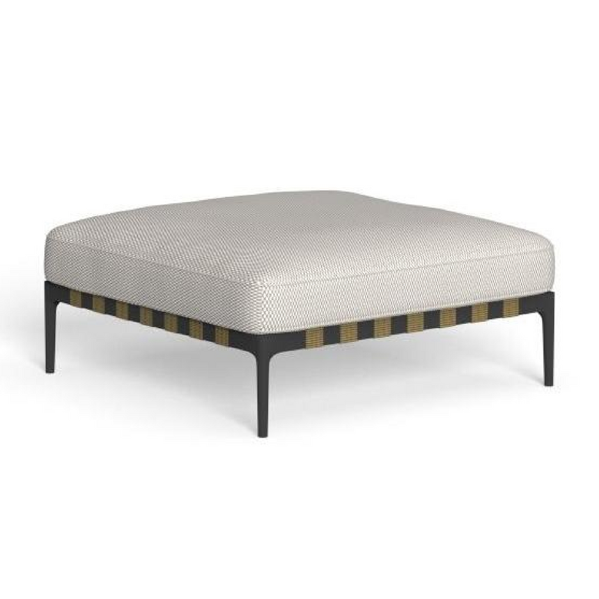 Strapped Outdoor Ottoman | Talenti Salinas | Italianfurniture.com