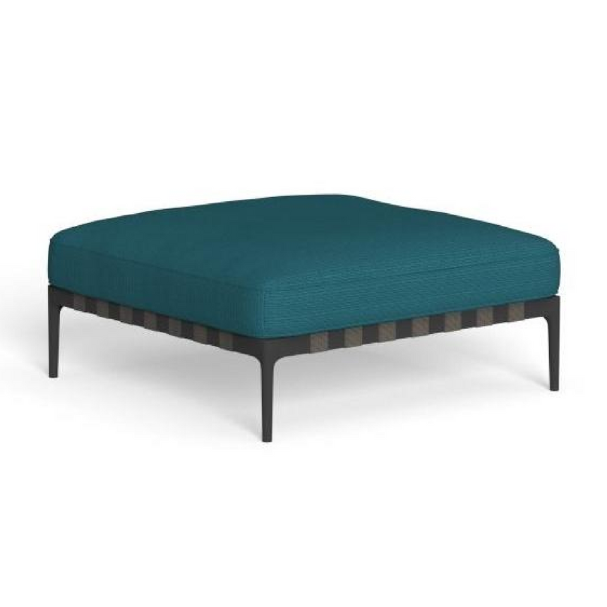Strapped Outdoor Ottoman | Talenti Salinas | Italianfurniture.com