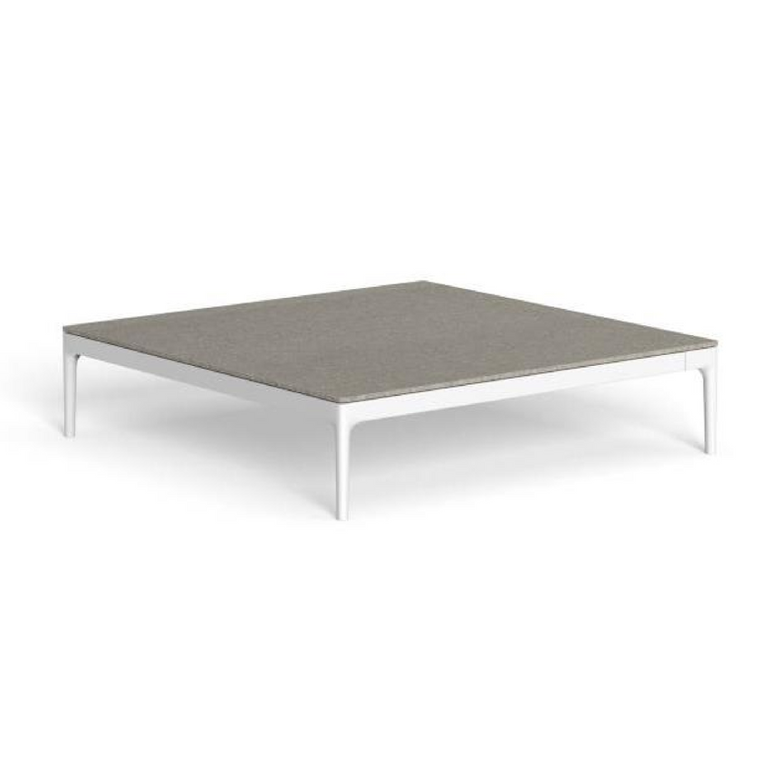 Square Lava Outdoor Coffee Table | Talenti Salinas | Italianfurniture.com