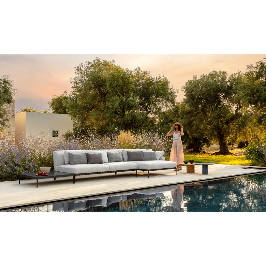 Round Concrete Outdoor Coffee Table | Talenti Salinas | Italianfurniture.com