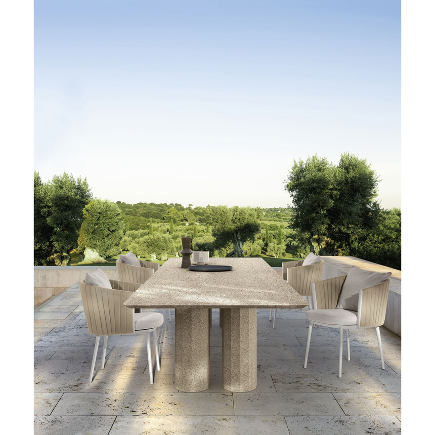 Concrete Outdoor Dining Table | Talenti Salinas | Italianfurniture.com