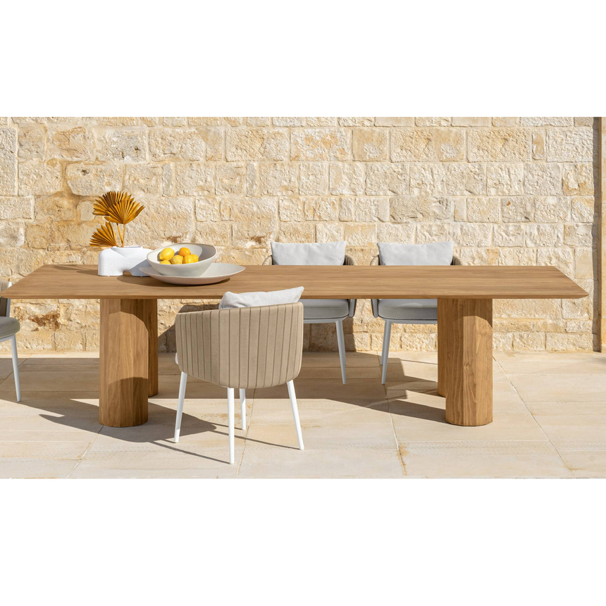 Wooden Outdoor Dining Table | Talenti Salinas | Italianfurniture.com