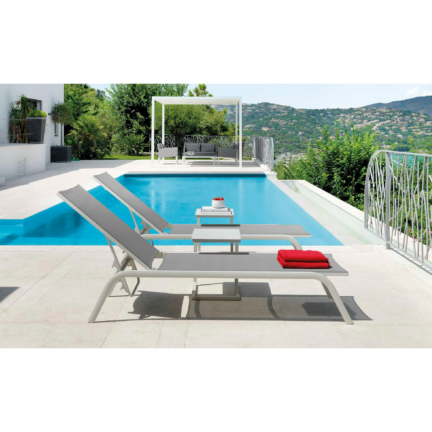 Textilene Sun Lounger | Talenti Step | Italianfurniture.com
