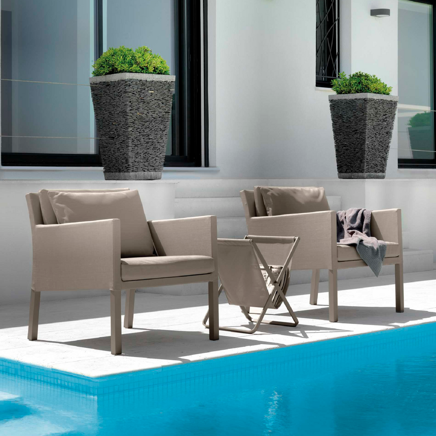 Textilene Covered Outdoor Lounge Armchair | Talenti Step | Italianfurniture.com