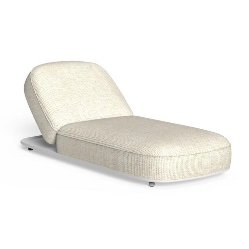 Cushioned Sun Lounger | Talenti Swipe | Italianfurniture.com
