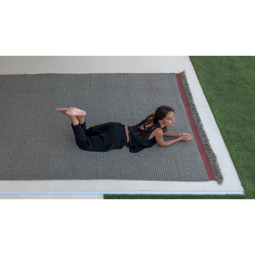 Fringed Fabric Outdoor Carpet | Talenti Ribs | Italianfurniture.com