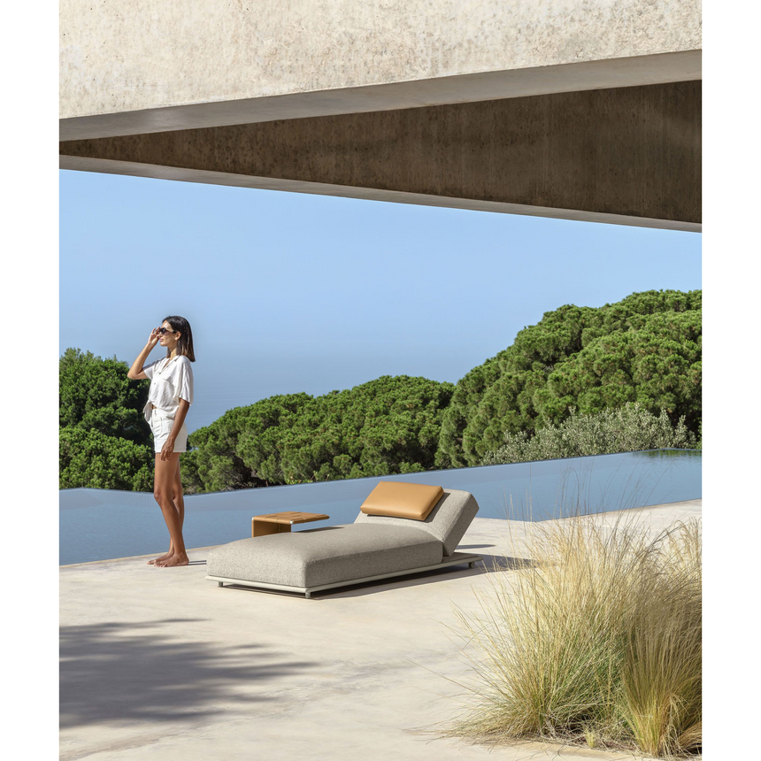 Woven Leather Outdoor Side Table | Talenti Tressé | Italianfurniture.com