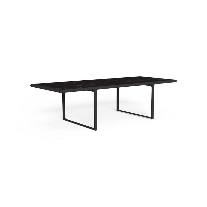 Aluminum Framed Outdoor Dining Table | Talenti Tressé | Italianfurniture.com