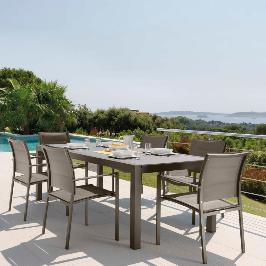 Glass Outdoor Extendable Dining Table | Talenti Touch | Italianfurniture.com