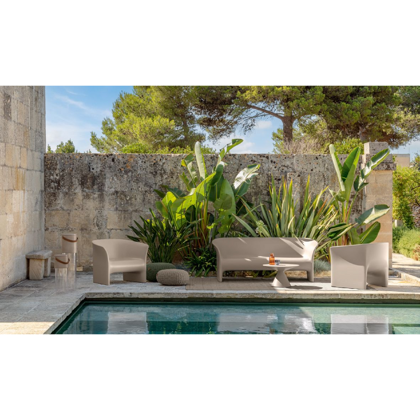 Modern Molded Outdoor Living Armchair | Talenti Tweet | Italianfurniture.com