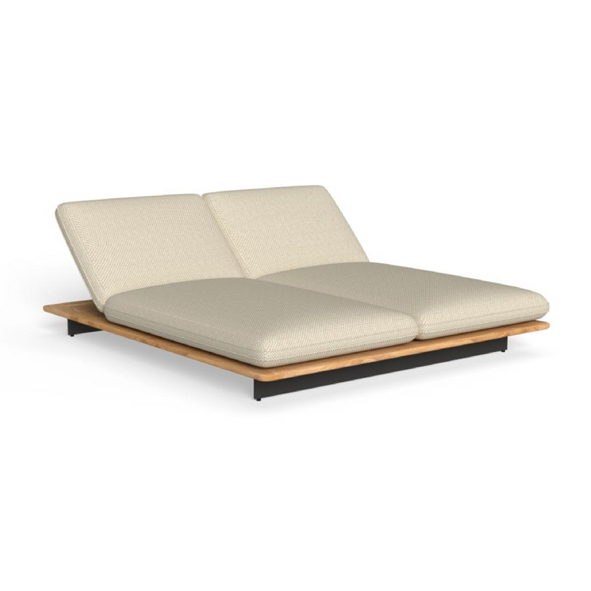 Wooden Base Sun Lounger | Talenti Venice | Italianfurniture.com