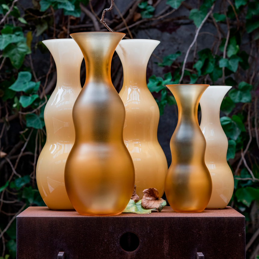 Wavy Colored Glass Vase | Venini Pigmenti | Italianfurniture.com