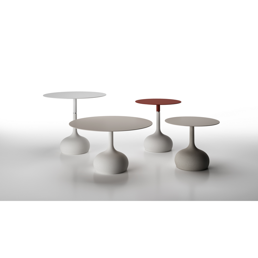 Lacquered Round Table | Alias Saen