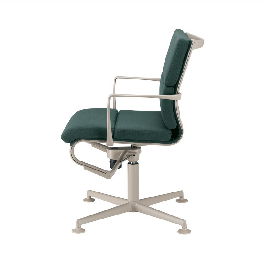 Self Adjusting Swivel Armchair | Alias Meetingframe | Italianfurniture.com