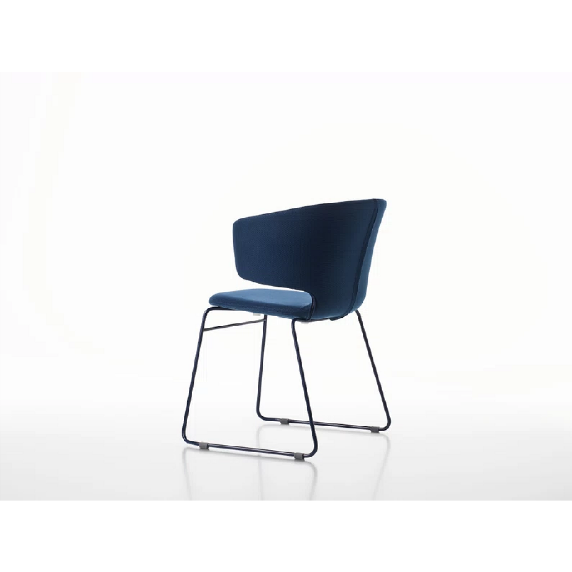 Steel Base Winged Chair | Alias Taormina Sledge | Italianfurniture.com