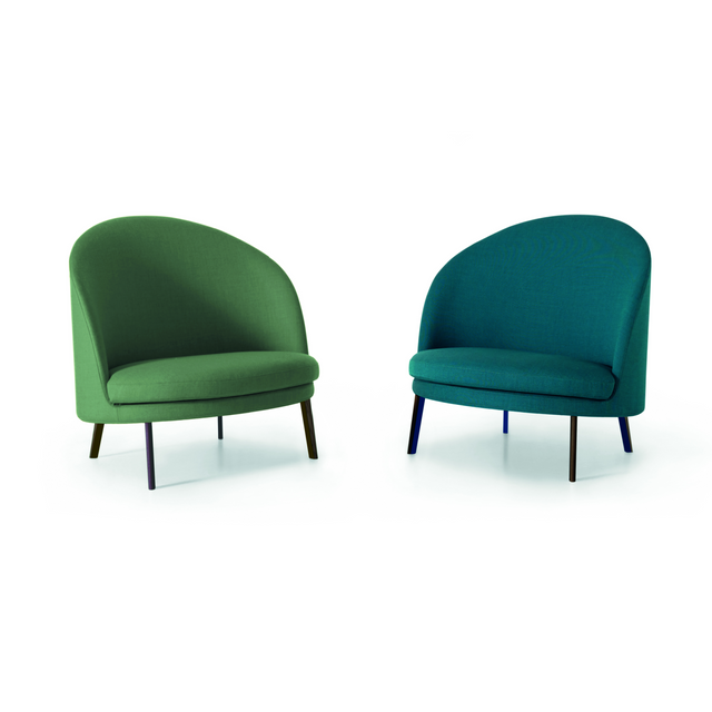 Fabric Curved Lounge Armchair | Arflex Jim | Italianfurniture.com