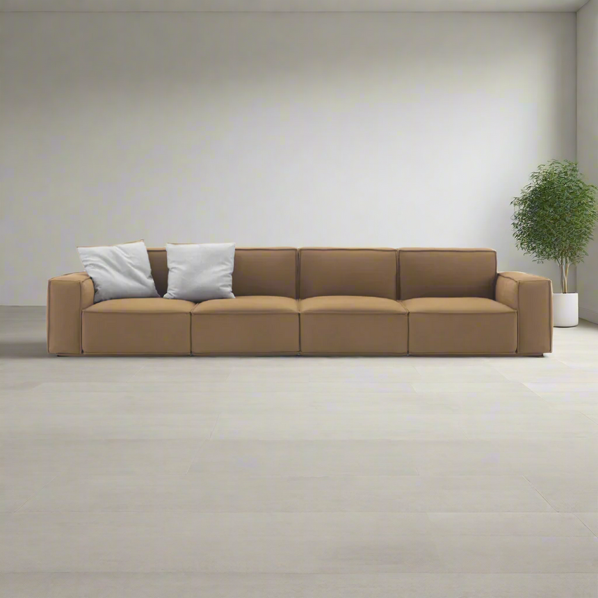 Piping Detail Sofa | Arflex Marechiaro