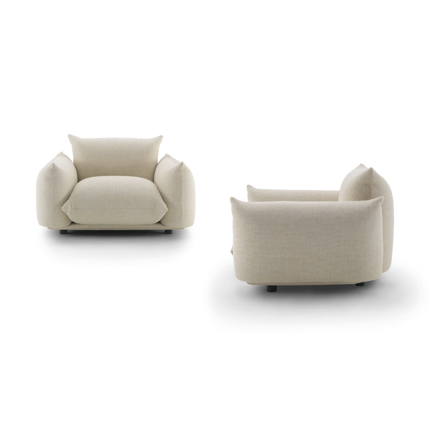 Plush Pillow-Style Lounge Chair | Arflex Marenco | Italianfurniture.com 