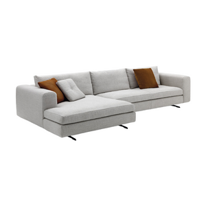 Single Armrest Minimalist Sofa | Arflex Leenus