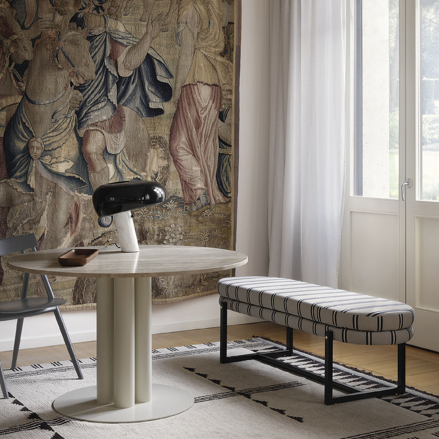 Square Dining Table | Arflex Goya | italianfurniture.com