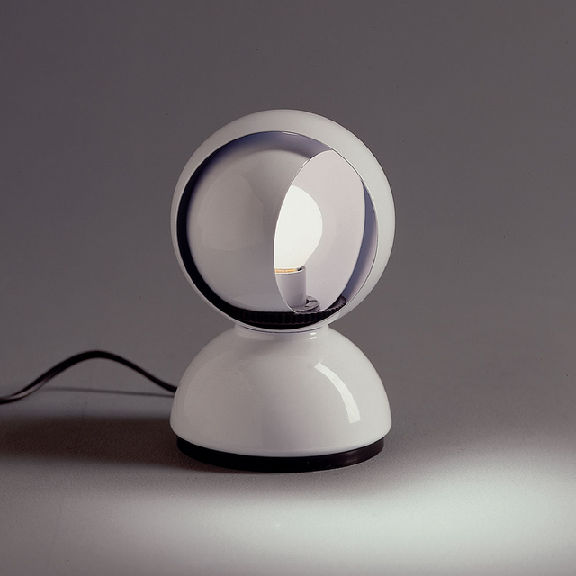 Metal Rotating Table Lamp | Artemide Eclisse | Italianfurniture.com