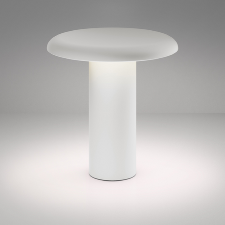 Flat-Top Portable Table Lamp | Artemide Takku | Italianfurniture.com
