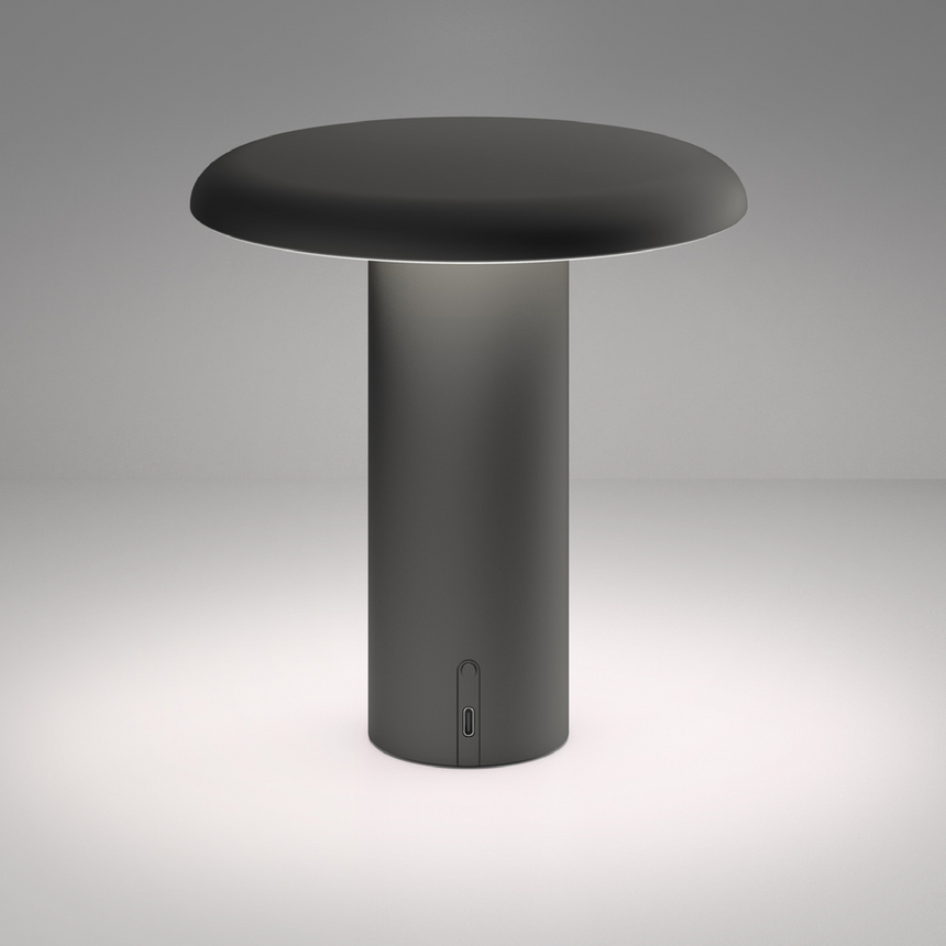 Flat-Top Portable Table Lamp | Artemide Takku | Italianfurniture.com