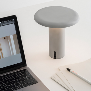 Flat-Top Portable Table Lamp | Artemide Takku | Italianfurniture.com