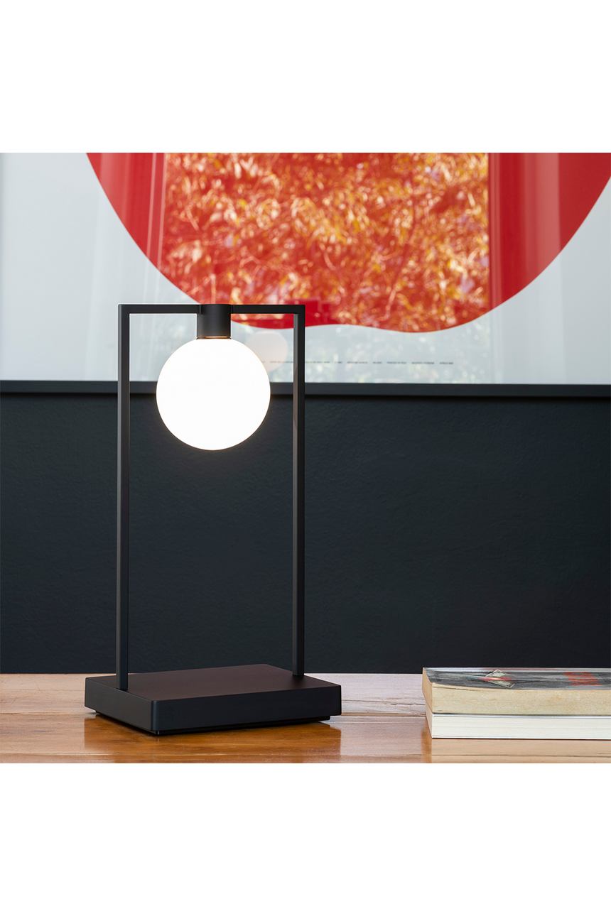 Black Framed Table Lamp | Artemide Curiosity | Italifurniture.com