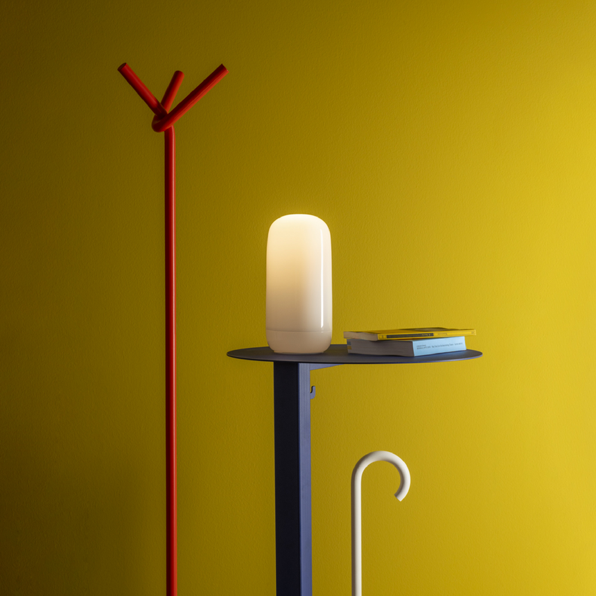 White Portable Table Lamp | Artemide Gople | Italianfurniture.com