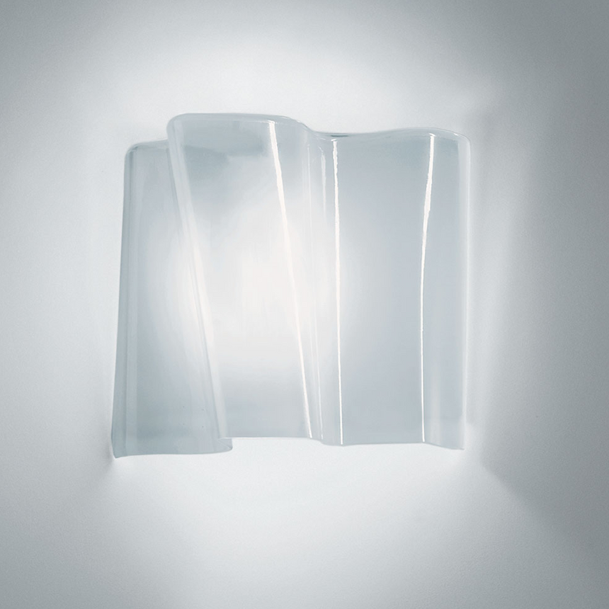 Organic-Shaped Glass Wall Lamp | Artemide Logico