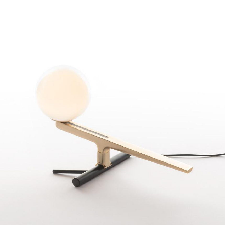 Brushed Brass Table Lamp | Artemide Yanzi | Italianfurniture.com