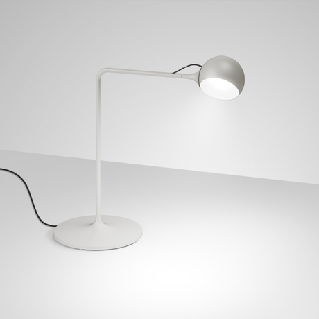 Aluminum Spherical Table Lamp | Artemide Ixa | Italianfurniture.com