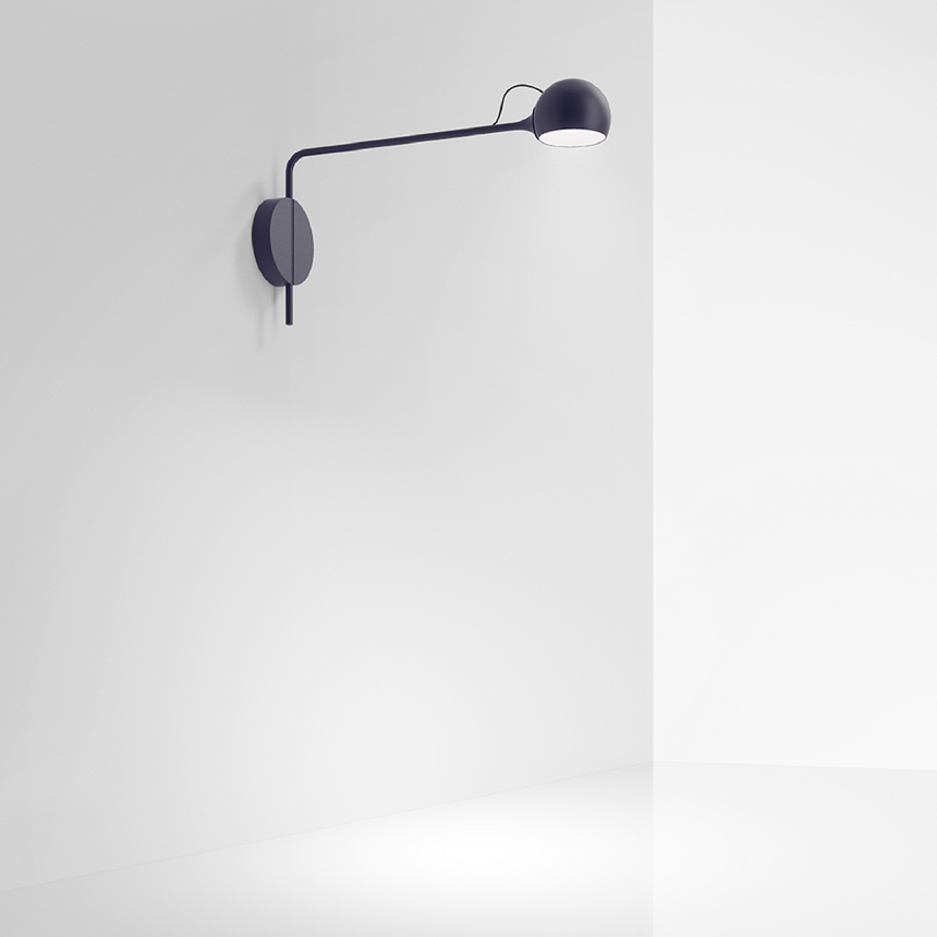 Aluminum Rod Wall Lamp | Artemide Ixa | Italianfurniture.com
