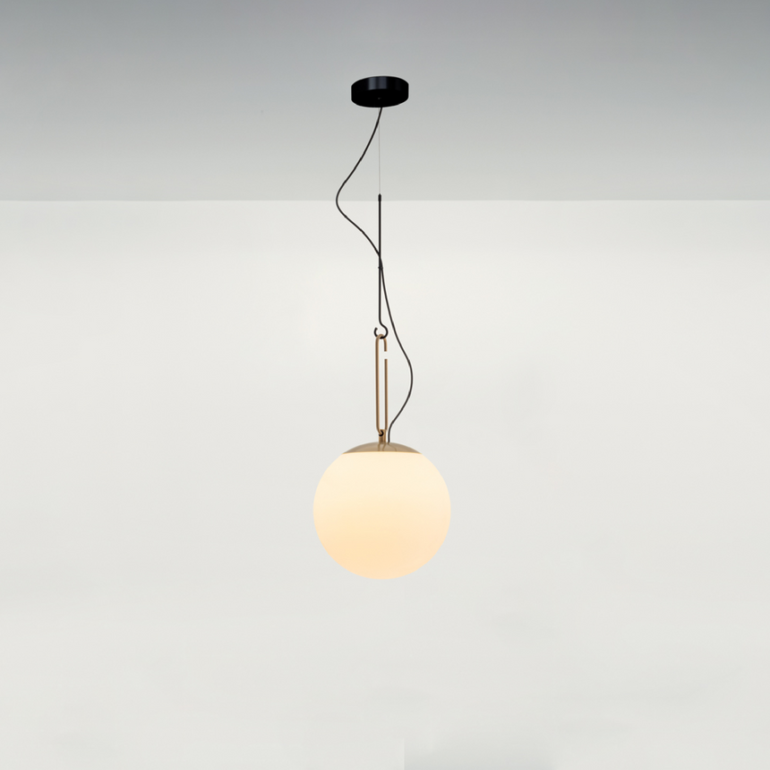 White Glass Globe Pendant Lamp | Artemide nh | Italianfurniture.com