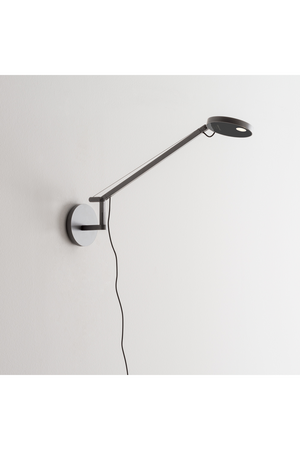 Adjustable Micro Wall Lamp | Artemide Demetra | Italianfurniture.com