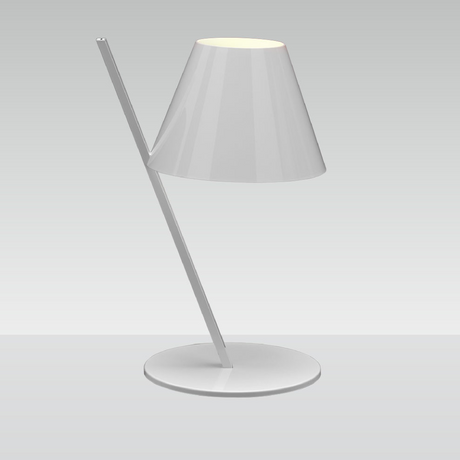 Tilted Stem Table Lamp | Artemide La Petite | Italianfurniture.com