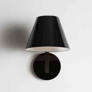 Tilted Stem Wall Lamp | Artemide La Petite | Italianfurniture.com