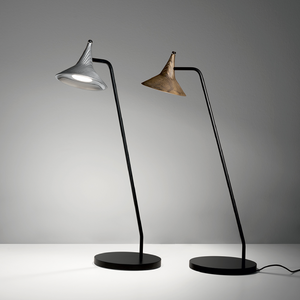 Conical Shade Adjustable Table Lamp | Artemide Unterlinden | Italianfurniture.com