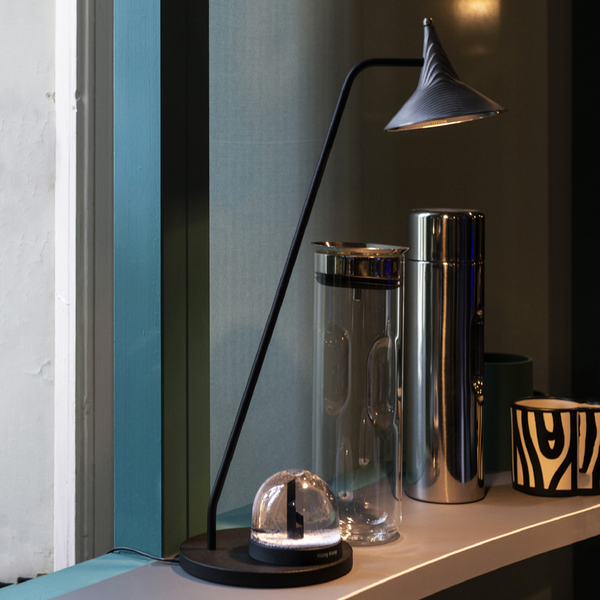 Conical Shade Adjustable Table Lamp | Artemide Unterlinden | Italianfurniture.com