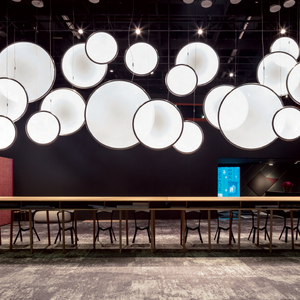 Vertical Aluminum Ring Pendant Lamp | Artemide Discovery