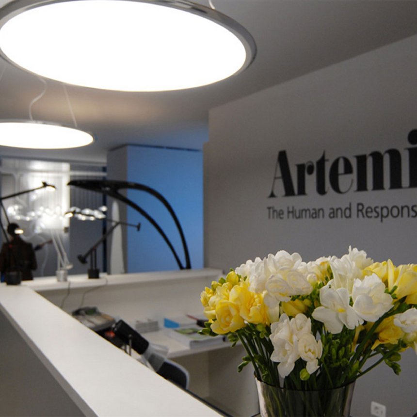 Aluminum Ring Pendant Lamp | Artemide Discovery | italianfurniture.com