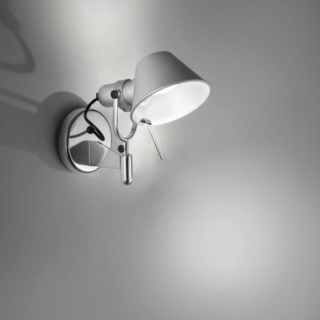 Classic Spot Wall Lamp | Artemide Tolomeo | Italianfurniture.com